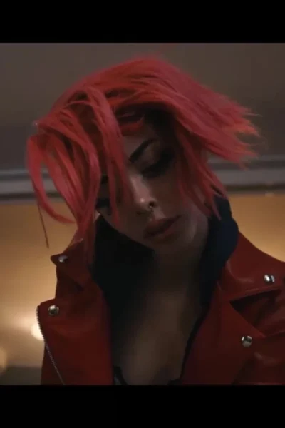 brazilian cosplay girl Amanda Welp lesbian tease