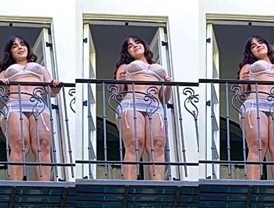 Salome Munoz teasing her big ass on the balcony