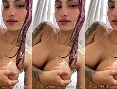 Maria Del Mar teasing her wet naked body in shower