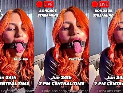 Maria Del Mar teasing her saliva and tongue