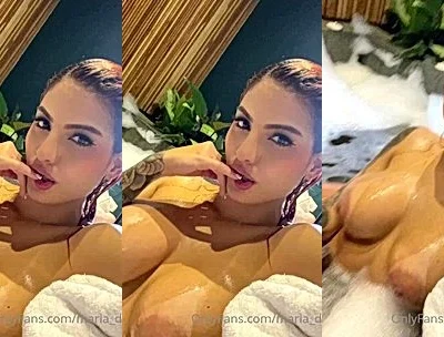Maria Del Mar teasing her wet naked tits in the bathtub