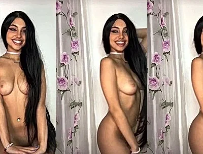 layladeline showing off her hot naked body in the shower