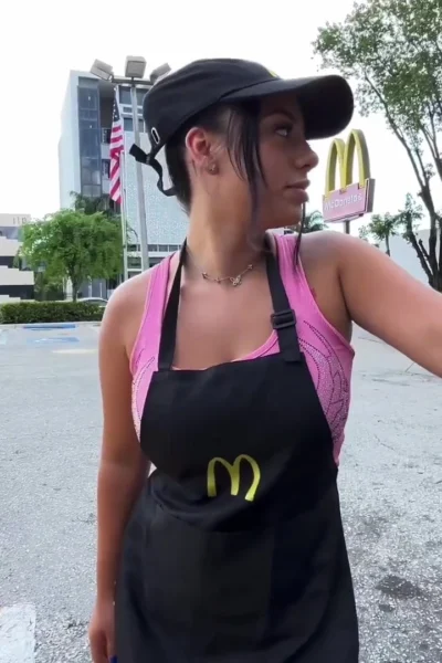 mcdonalds employee Melztube gets pounded by bbc
