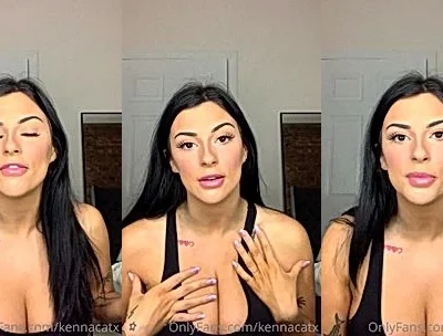 Kennacatx teasing her deep cleavage in the bedroom