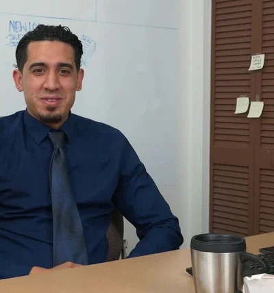 Karlee Grey fucking the angry boss in the office