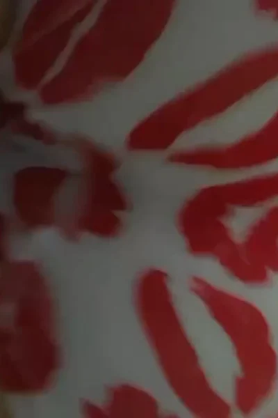 LupuWellness teasing her hot body in her gym outfit